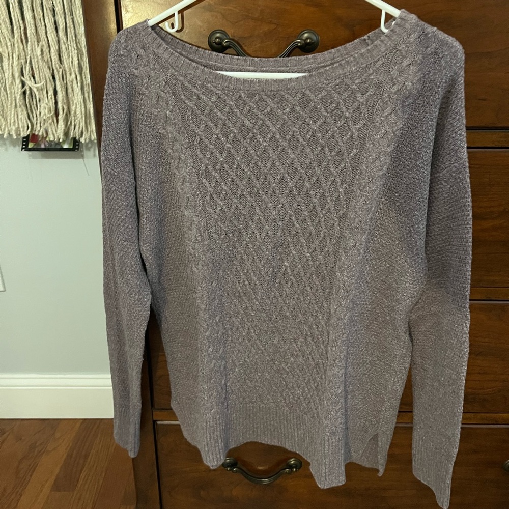 American Eagle Outfitters Sweater